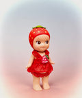 Strawberry strappy outfit